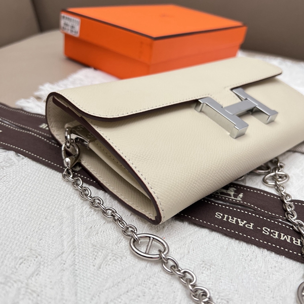 エルメス財布コピー側面デザイン